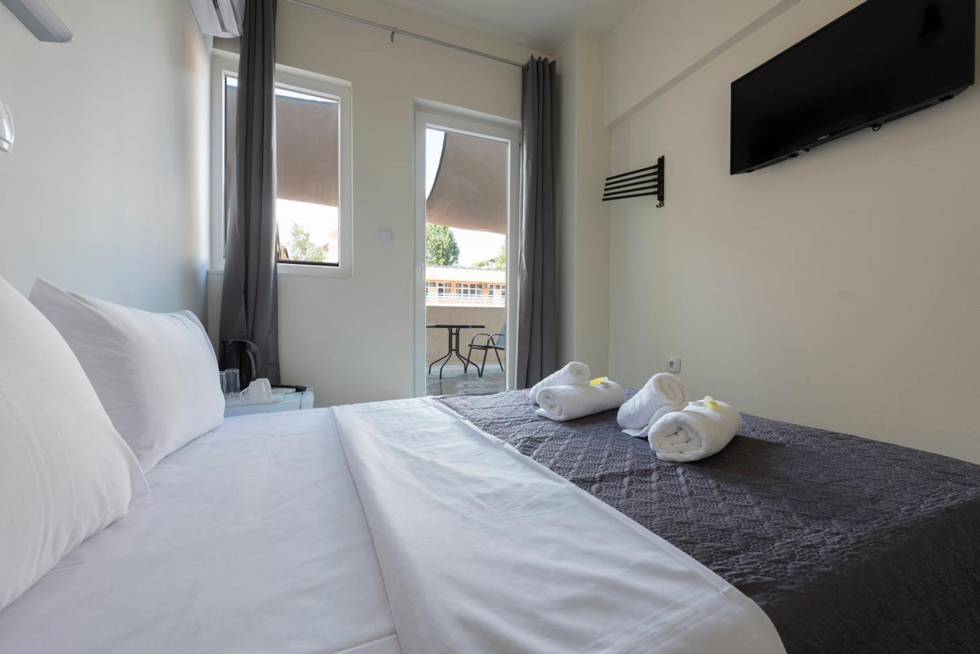 Liberal Mini Rooms & Suites Athens Luaran gambar